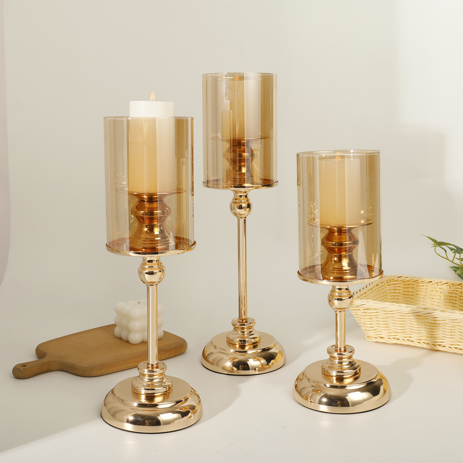 European Light Luxury Candle Table Romantic Candlelight Dinner Props Iron Ornaments Home Vintage Table Candlestick Decoration