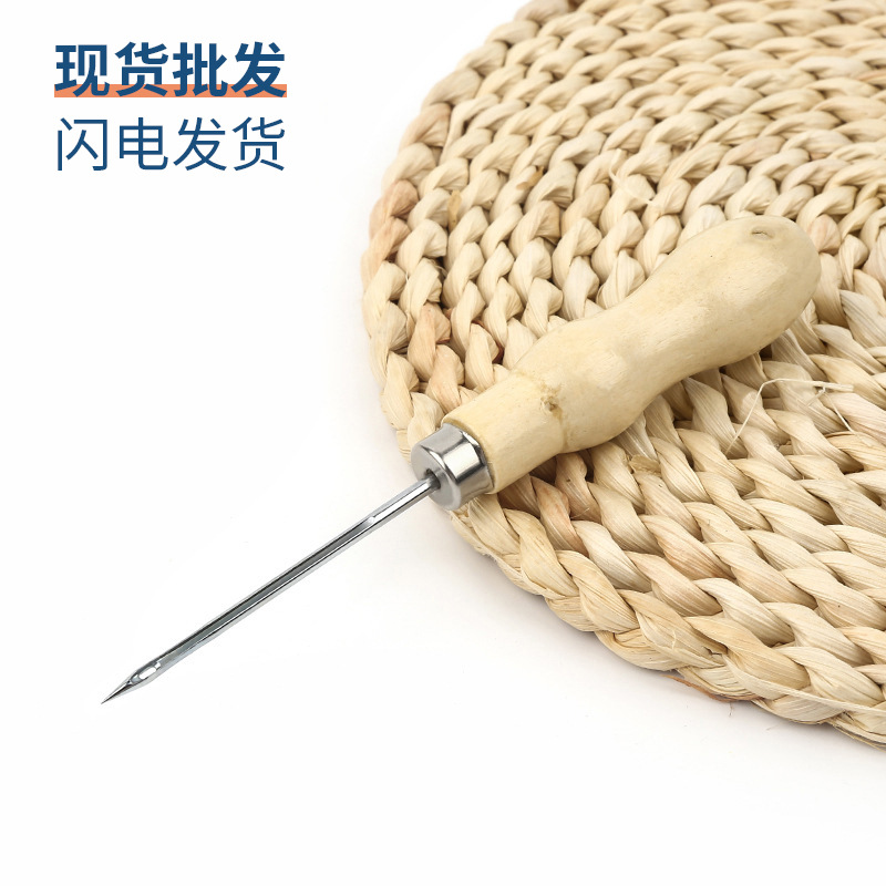 Double gourd wooden handle awl diy handmade leather drilling tools thousand shoe awl piercing awl wholesale Application Scenario