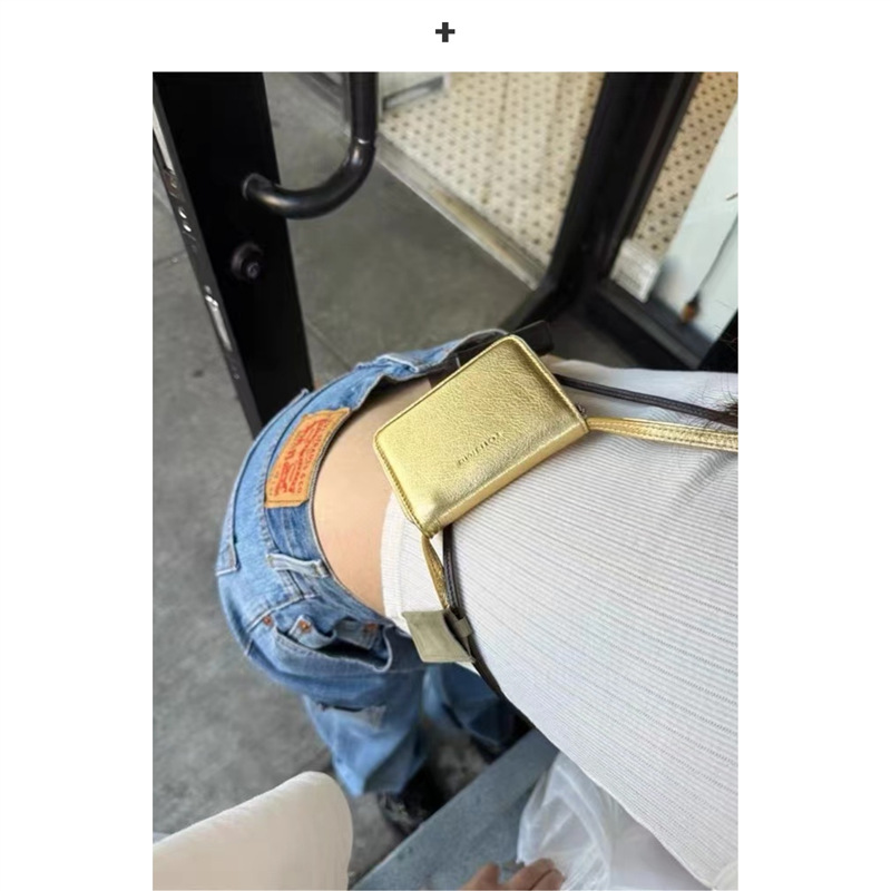 South Korea's Niche Onuk With The Fott Card Bag Layer Stylish Mini Crossbody Bag Hanging Belt Fanny Pack Female Item Picture
