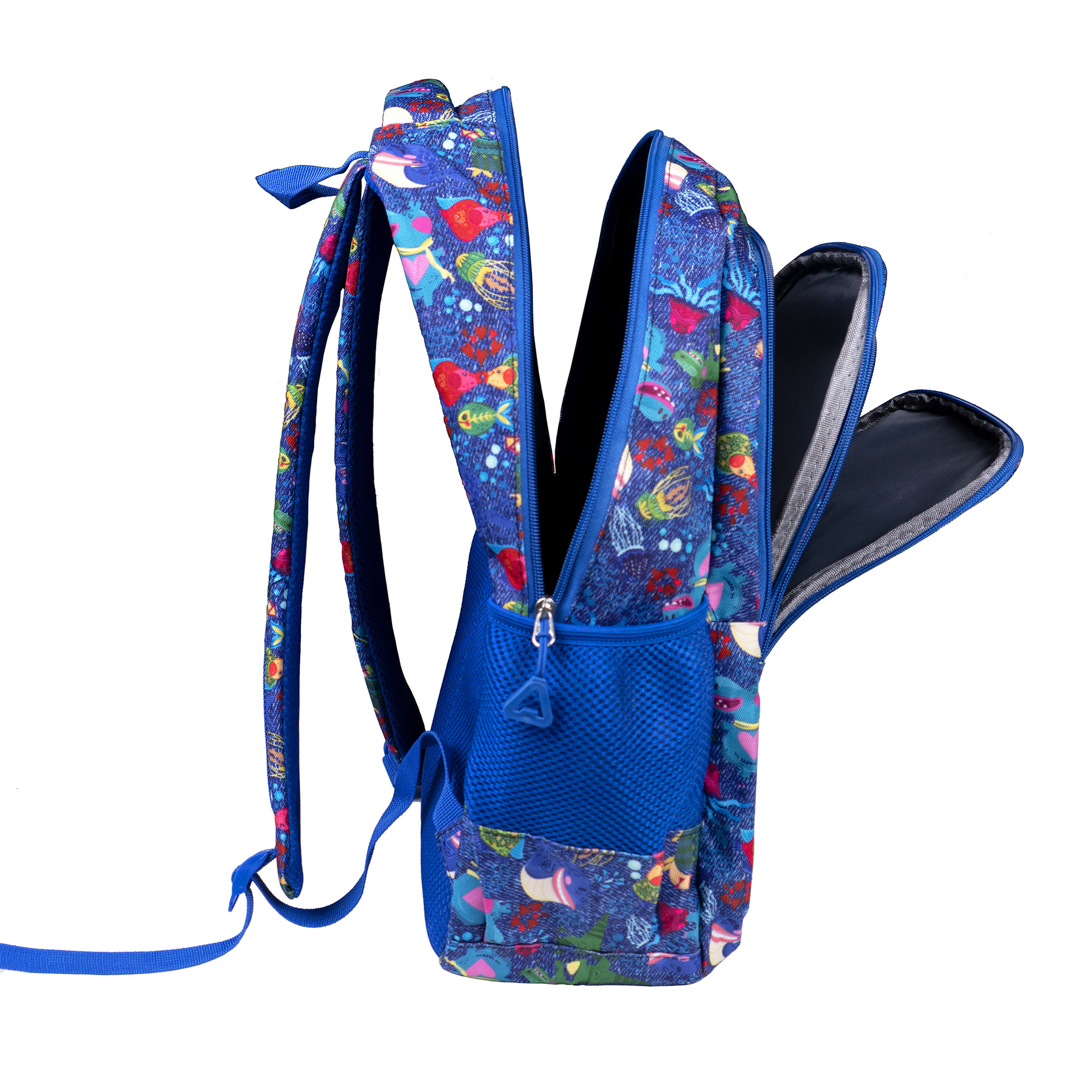 Outdoor large-capacity backpack, lightweight girls' casual travel backpack, trendy and simple sequined unicorn schoolbag Application Scenario