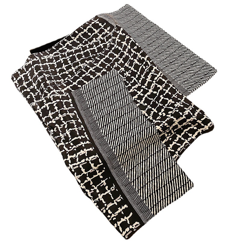 French Black And White Check Silk Scarf 100% Mulberry Silk Ladies Scarf Silk Crepe De Chine Plain Fringed Print Item Picture