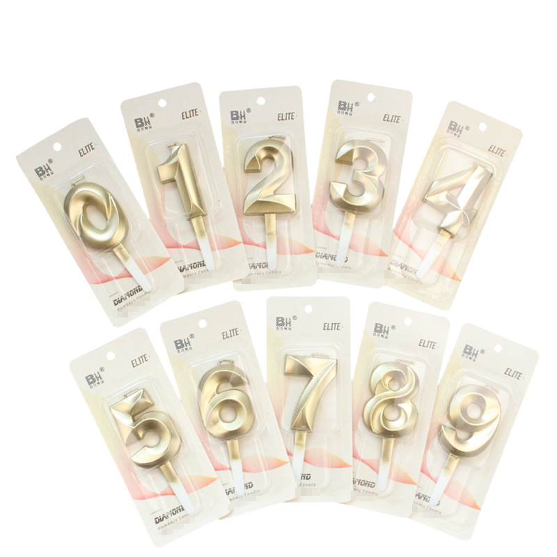 蜡烛/香薰蜡烛/电子蜡烛/派对蜡烛/香薰蜡烛杯白底实物图