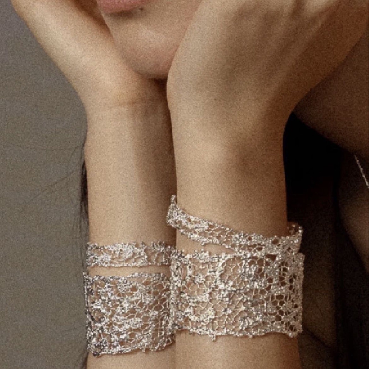 Dong Jie's same style [New Product Launch] Levi's Lace Series, elegant and versatile lace adjustable opening bracelet Specification image