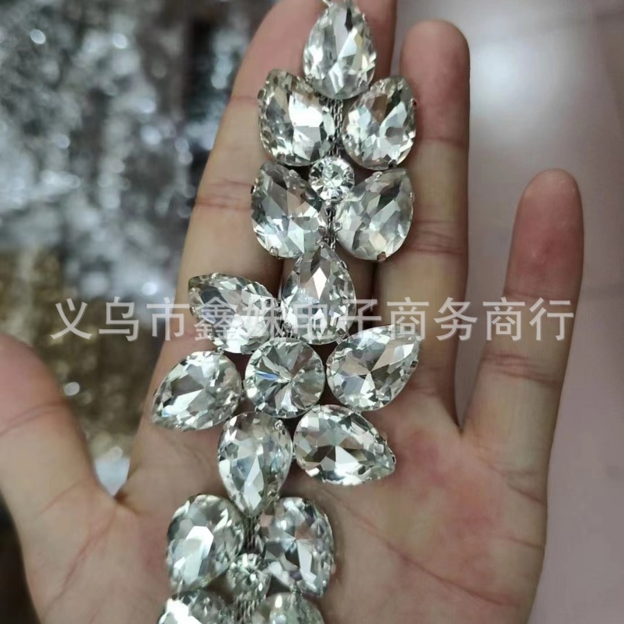 S-shaped diamond chain, silver-white diamond chain headband, hair accessory, decorative accessories, clothing accessories details Picture
