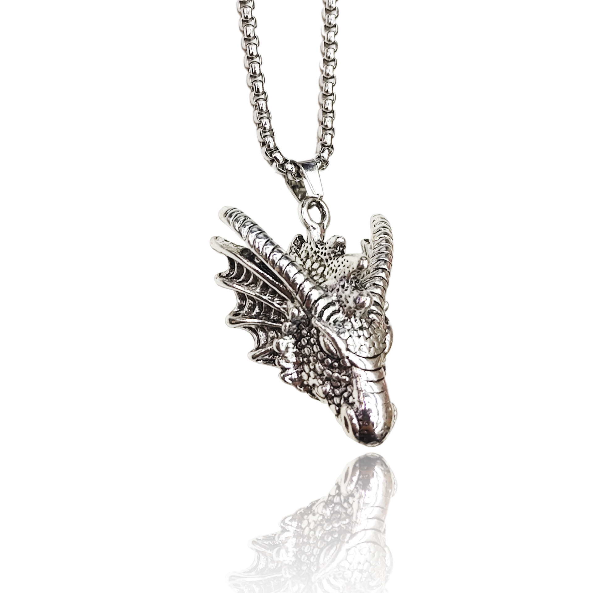 Net Red Men's Necklace Europe And The United States Military Brand Necklace Sweater Chain Alloy Scorpion Pendant Stainless Steel Necklace Wholesale Item Picture