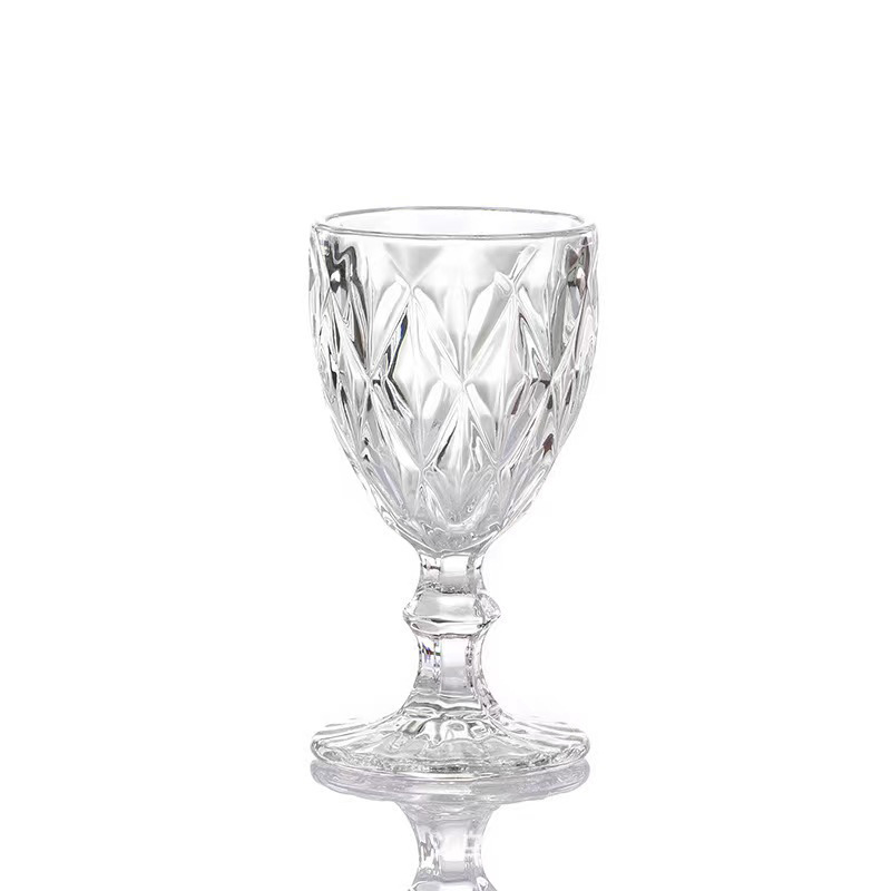 复古菱形红酒杯欧式浮雕创意彩色高脚杯加厚玻璃葡萄酒杯白底实物图