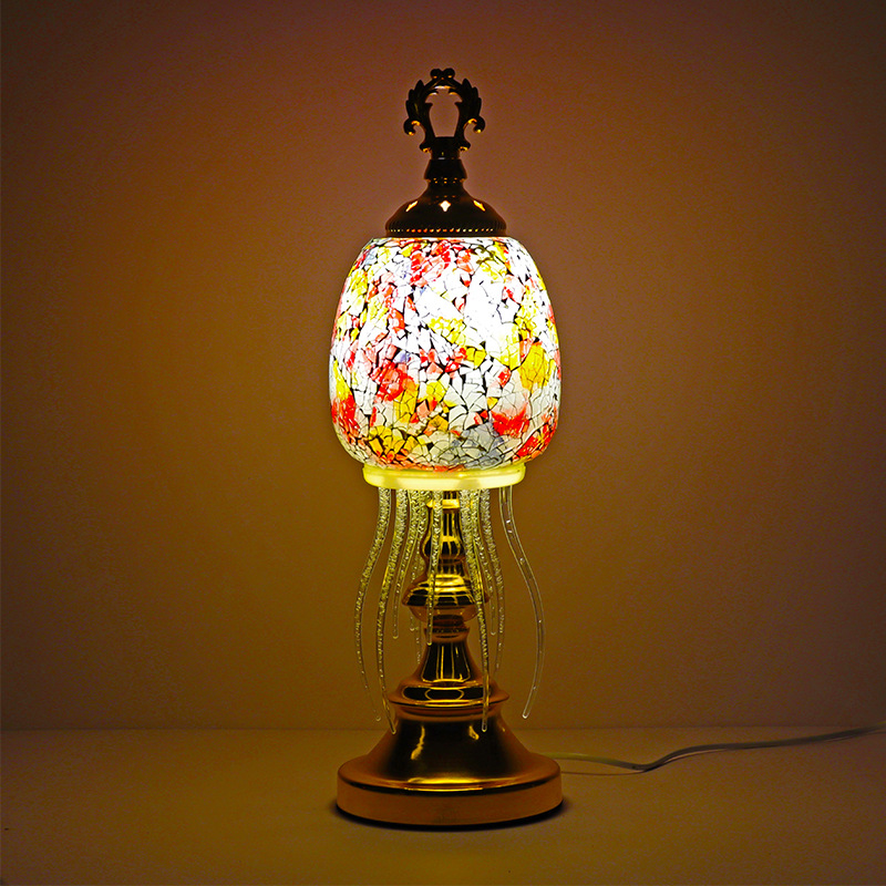 Mediterranean retro romantic bedroom headboard, living room bar counter, pure handcrafted Southeast Asian Turkish colored glass table lamp Application Scenario
