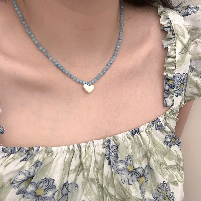 白色滴油爱心吊坠蓝色天然石串珠项链女温柔精致百搭颈链锁骨链