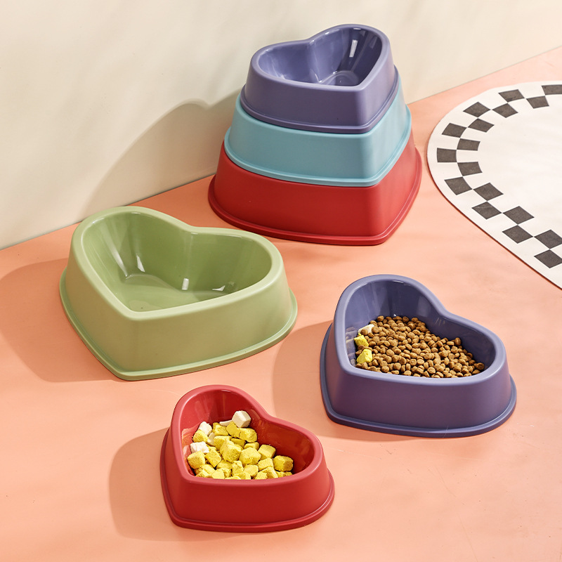 Plastic pet bowls, cat double bowls, cat bowls, dog food bowls, biting cat bowls, dog bowls, rice bowls, baby food bowls, dog bowls, single bowls Application Scenario