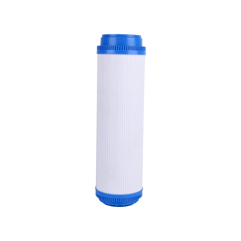 净水器滤芯白底实物图