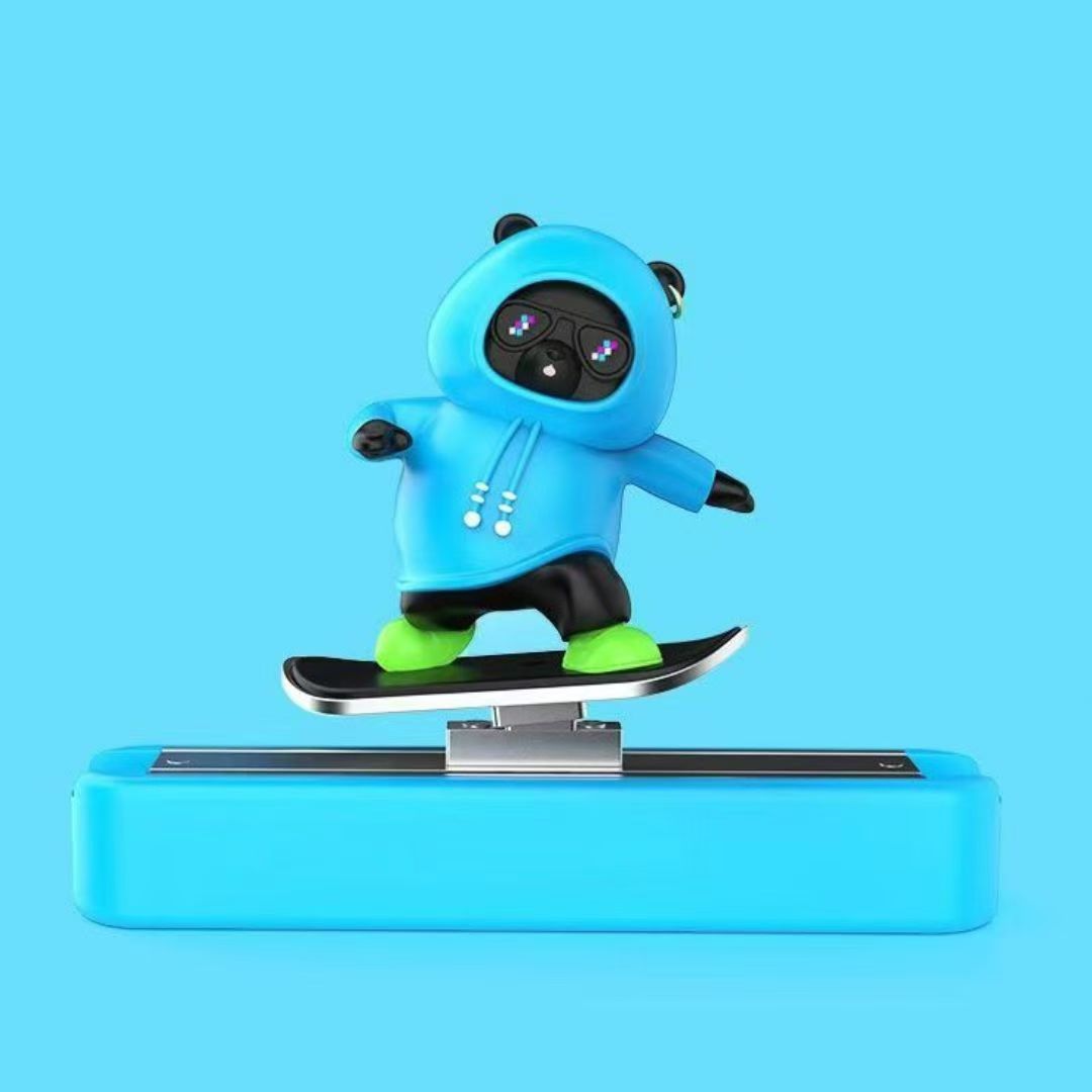 Car skateboard bear sliding ornament, car cartoon moving bear, central control screen dashboard bear, new car ornament Application Scenario