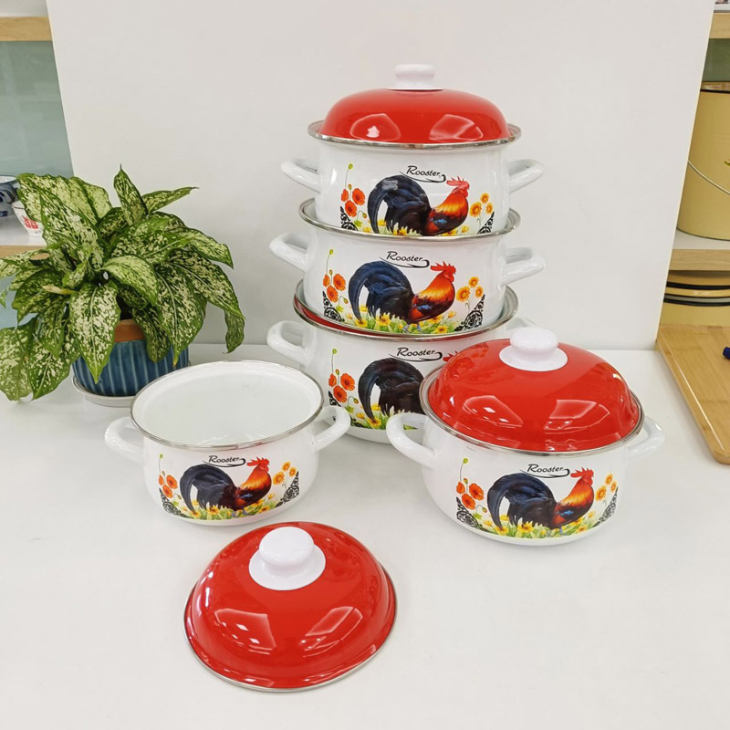 锅具套装实物图