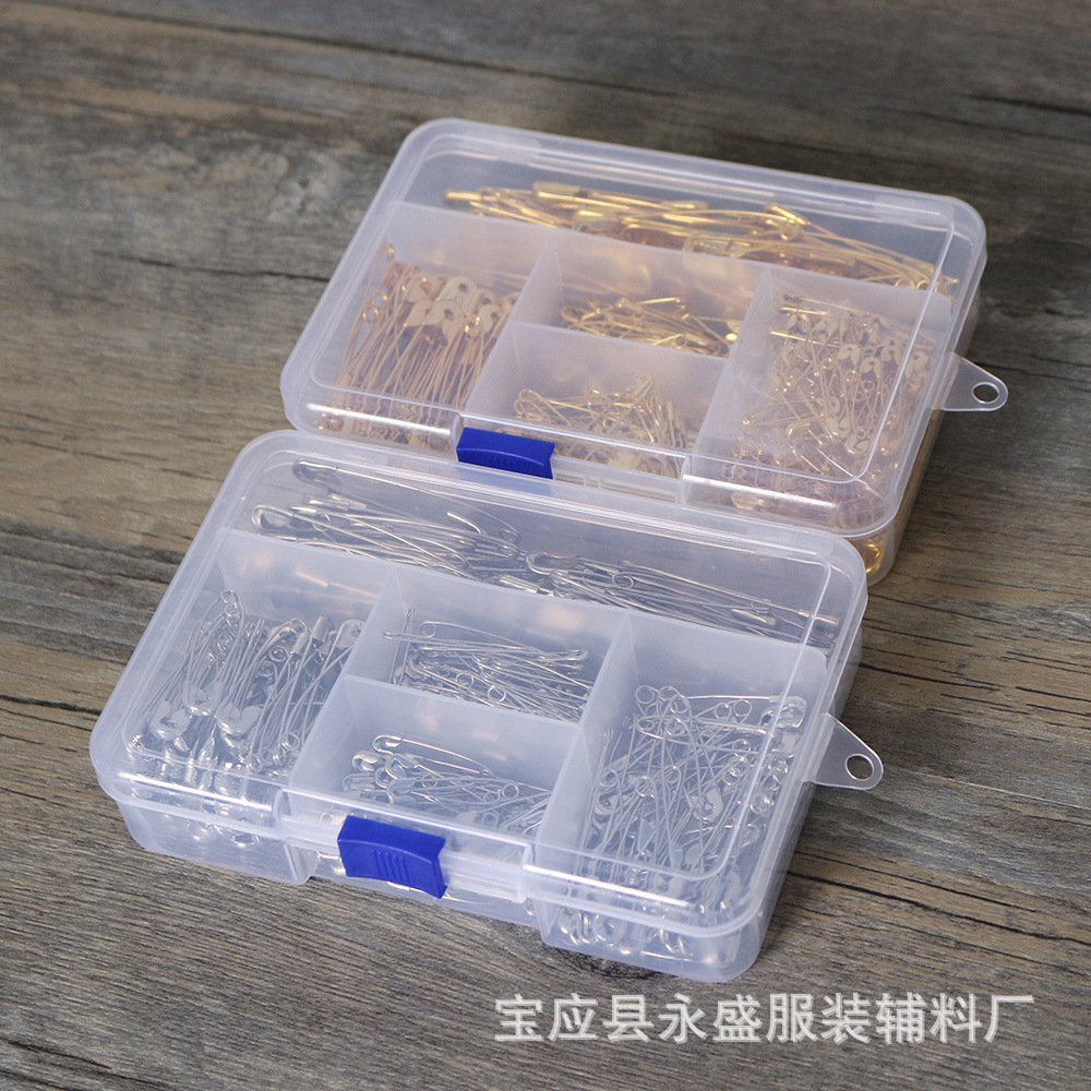 Wholesale 350 safety pins of various models in gold, silver and black, set for clothing store tags Application Scenario