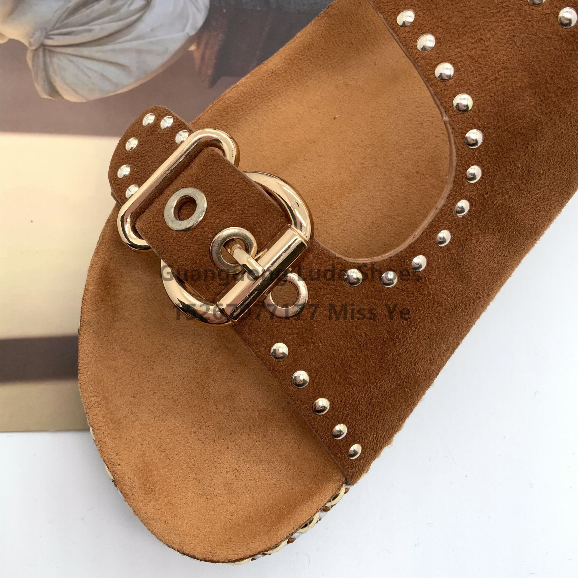 2022 New Thick Soled Slippers Riveted Double Buckle Foreign Trade Craft Shoes Guangzhou Women's Shoes Casual Slippers Women Specification drawing
