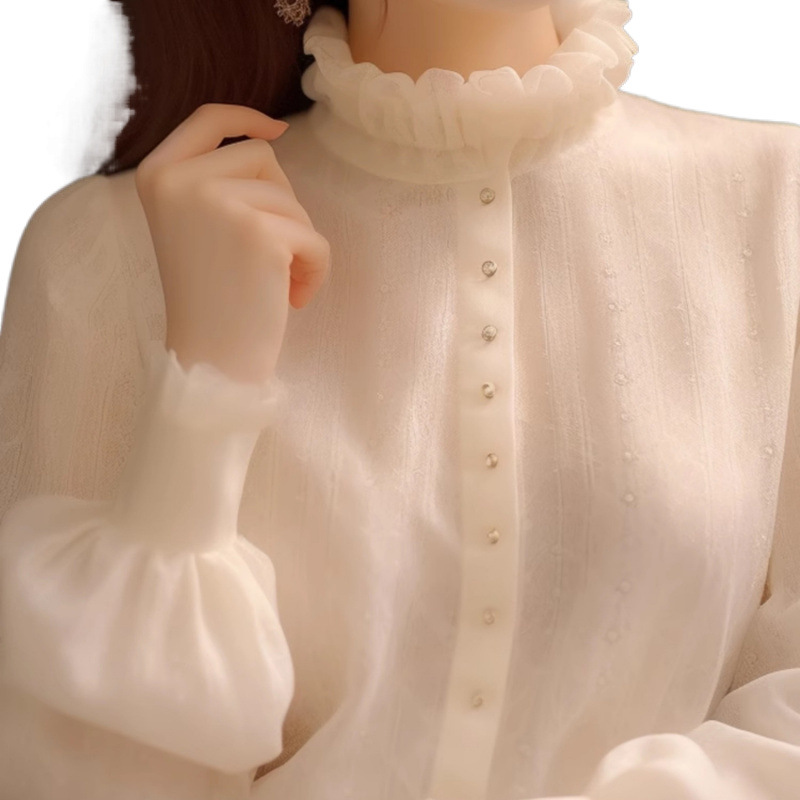 This year, the popular white lace collar shirt for women's autumn and winter chiffon base layer is a French niche design top details Picture