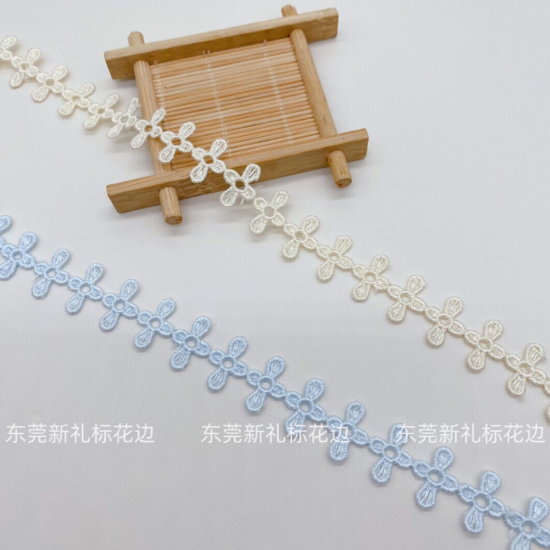 Colorful lace, multi-color polyester barcode, double-sided flower color line, computer embroidery, two-color auxiliary lace, lace manufacturer Specification image