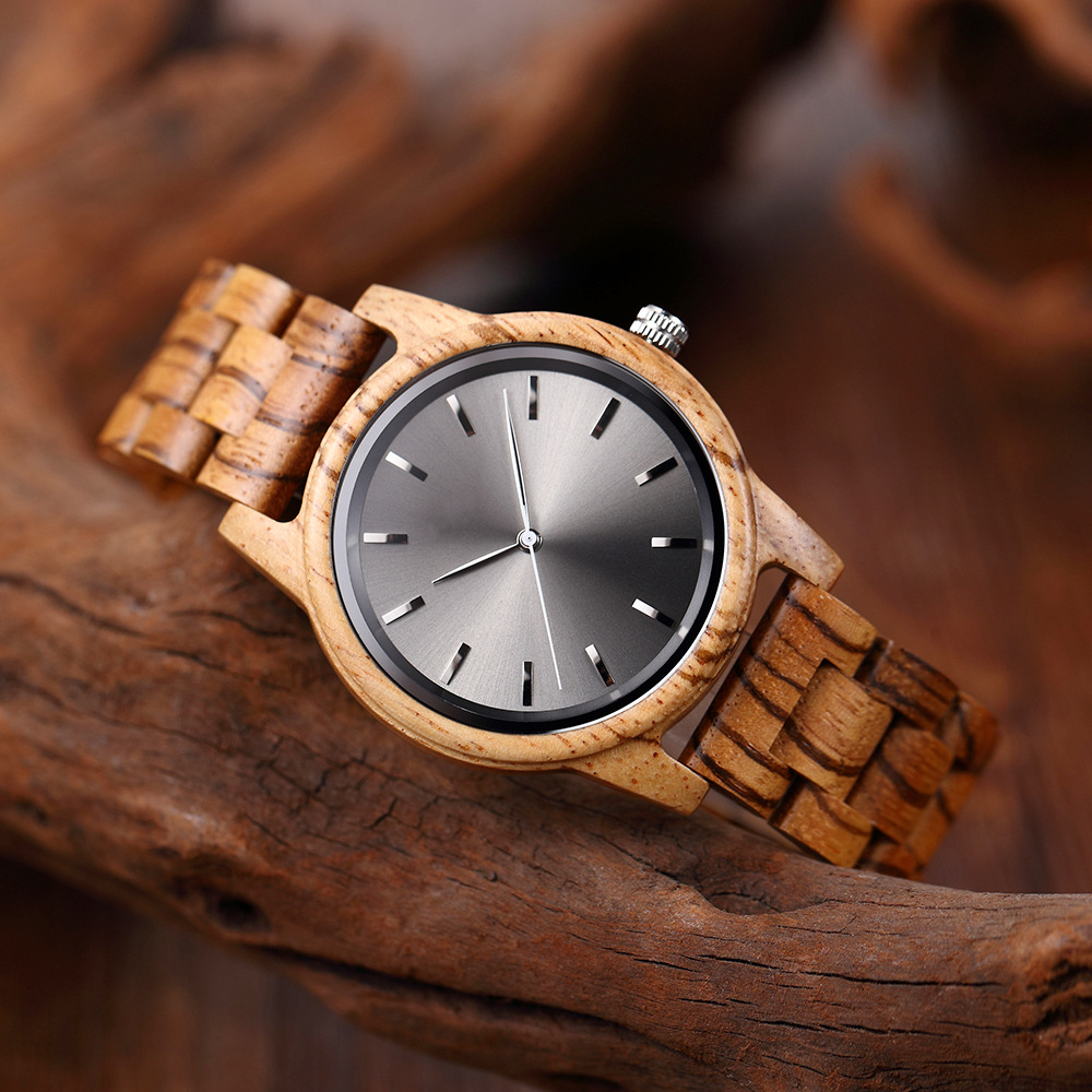 Cross-border best-selling ultra-thin, fashionable and simple gift wooden watches, casual men's and women's couple wooden watches, and quartz watches for export details Picture