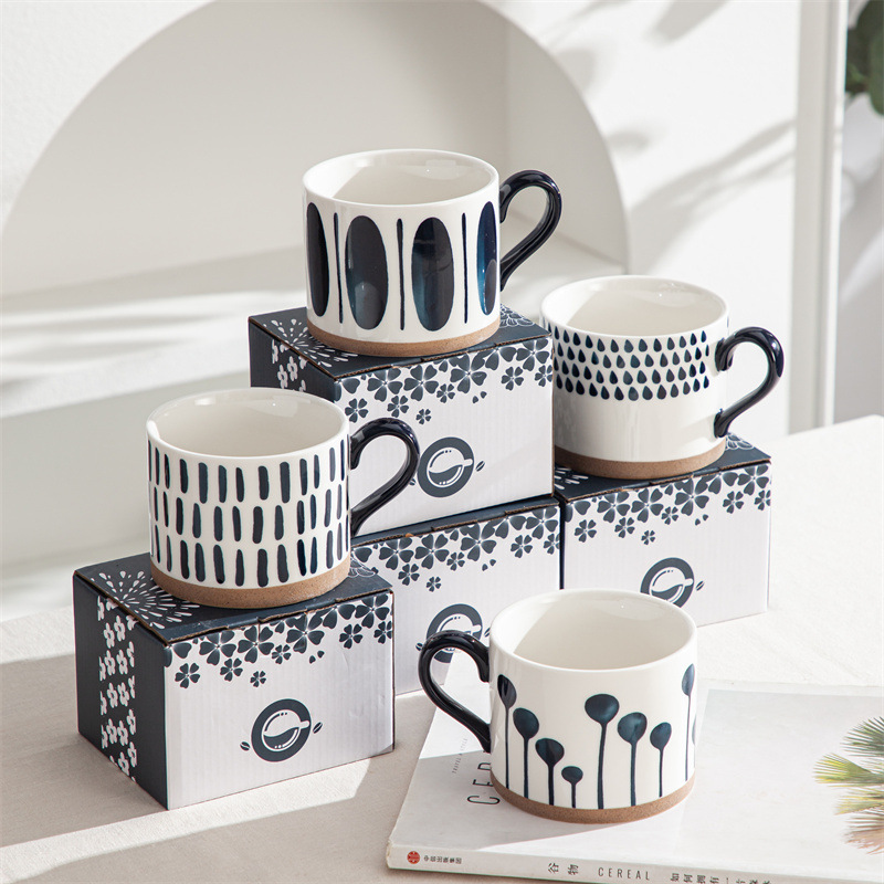 Japanese ceramic coffee cups, rough earthenware cups, hand-painted underglaze colors, large-capacity drinking cups, color box mugs as souvenirs