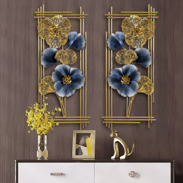 New Chinese-style ginkgo leaf wall clock, a fashionable and light luxury wall decoration for the living room, is a silent wall-mounted clock decoration Application Scenario