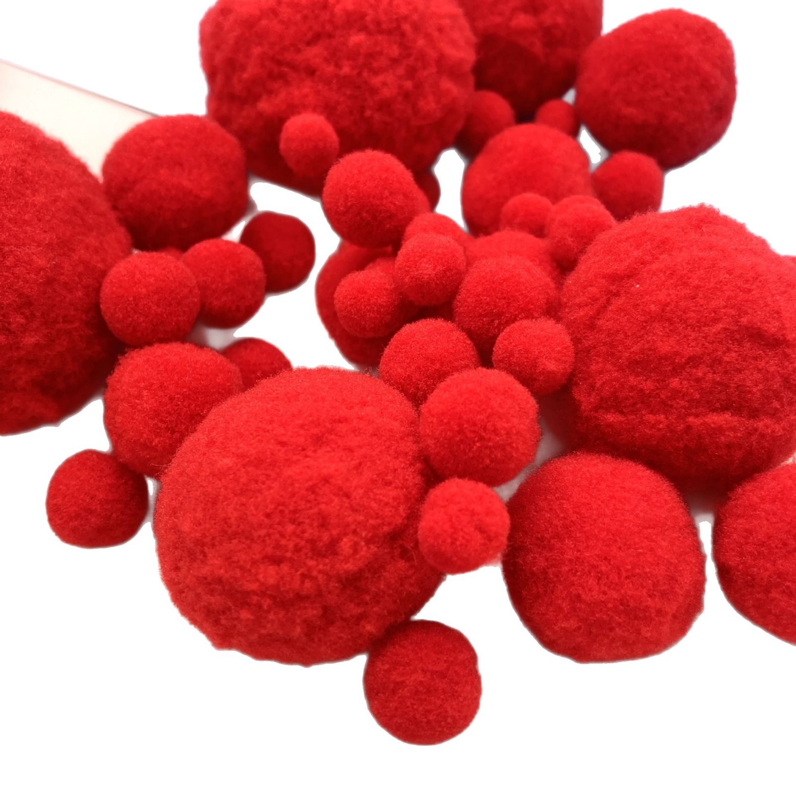 绒球金葱/毛绒球/毛球挂件/圣诞毛球串/木珠批发白底实物图