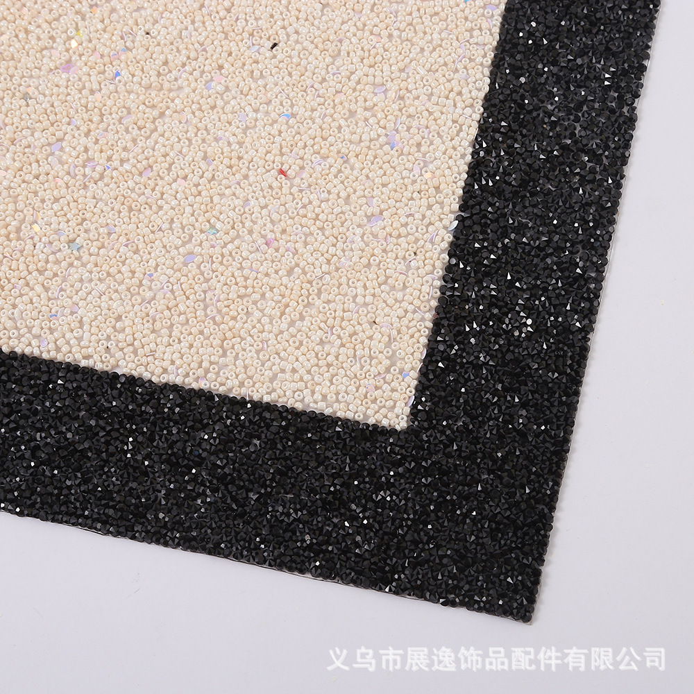 The New Simple Wind Resin Rhinestone Square Table Heat Insulation Mat Light Luxury Creative Restaurant Wedding Table Mat Wholesale Specification drawing