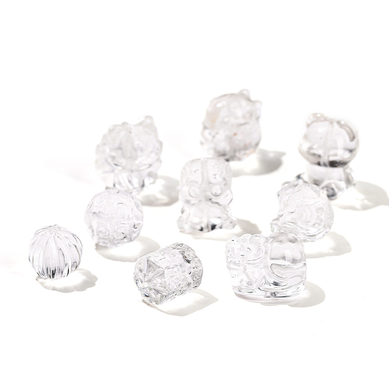 Jingde Jewelry's natural white crystal jewelry accessories, scattered beads, carved lion heads, cat claws, wings, diy accessories wholesale Item Picture