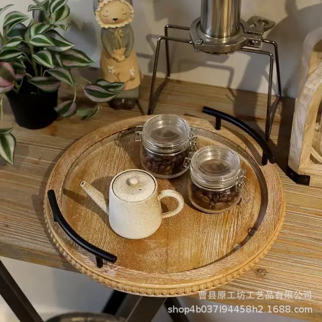 New vintage brown wooden beaded tray with handle decoration, country tray, American country round printed plate Application Scenario