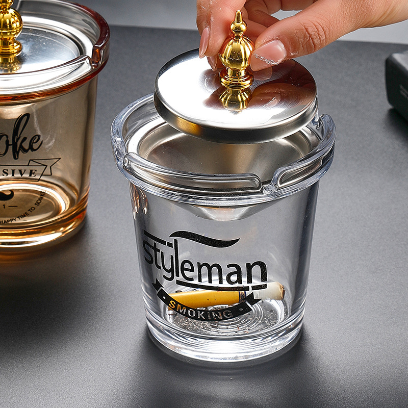 家用烟灰缸实物图