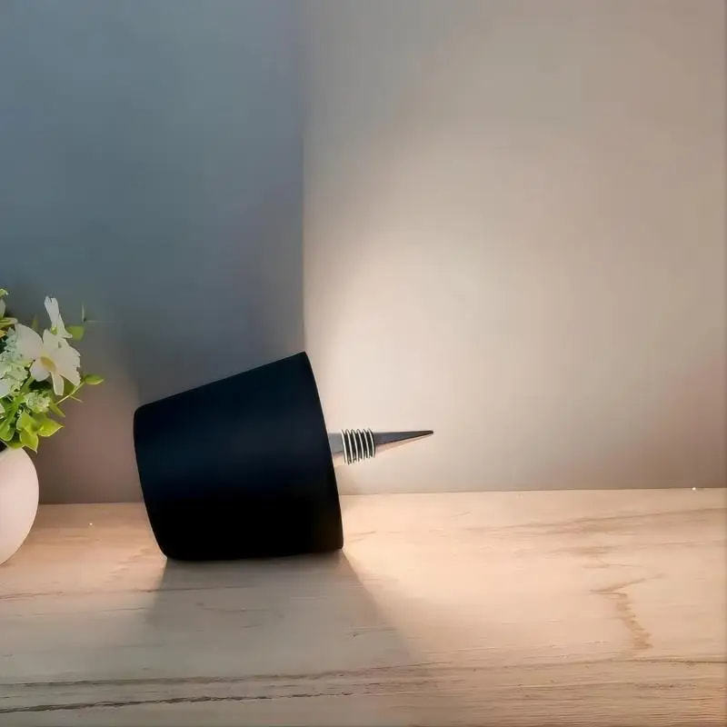 Cross-border led creative wine headlight, embedded bar and restaurant, mobile charging, RGB dimming decorative wine bottle table lamp details Picture