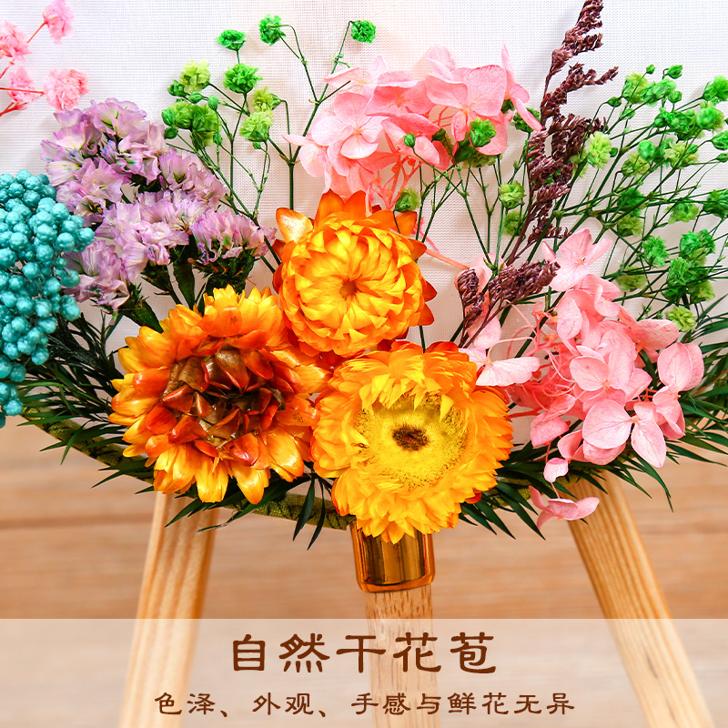 Chinese dried flower folding fan diy material package, children's handmade everlasting flower ancient-style fan, Mother's Day gift Application Scenario