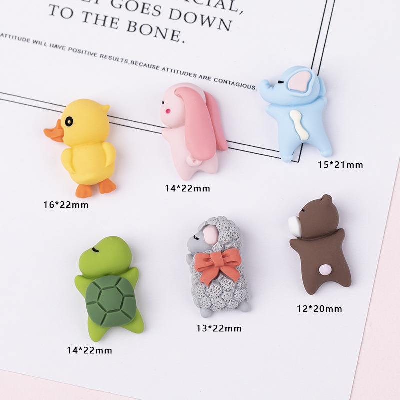 New resin accessories, cartoon cartoon animals, diy cream glue phone case patches, water cup stickers, and small car decorations details Picture