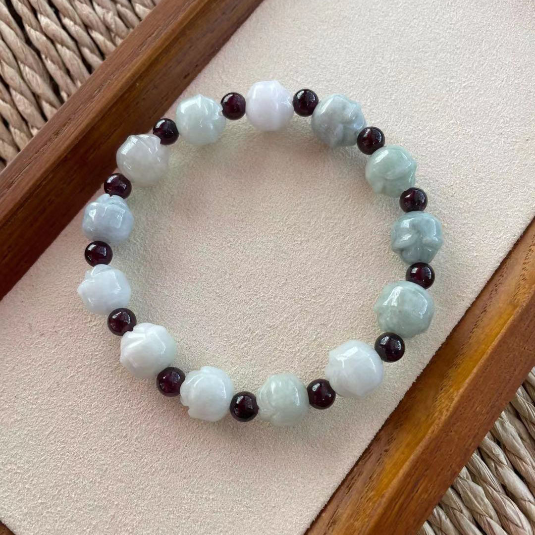 糯种翡翠手串/天然缅甸老坑翡翠产品图