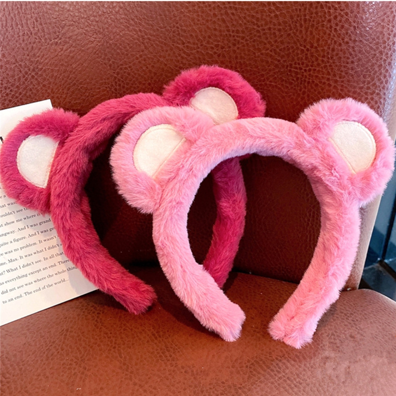 Korean cartoon plush strawberry bear hair band headband, autumn and winter face washing and hair binding head buckle, internet-famous bear ear wholesale pic 6