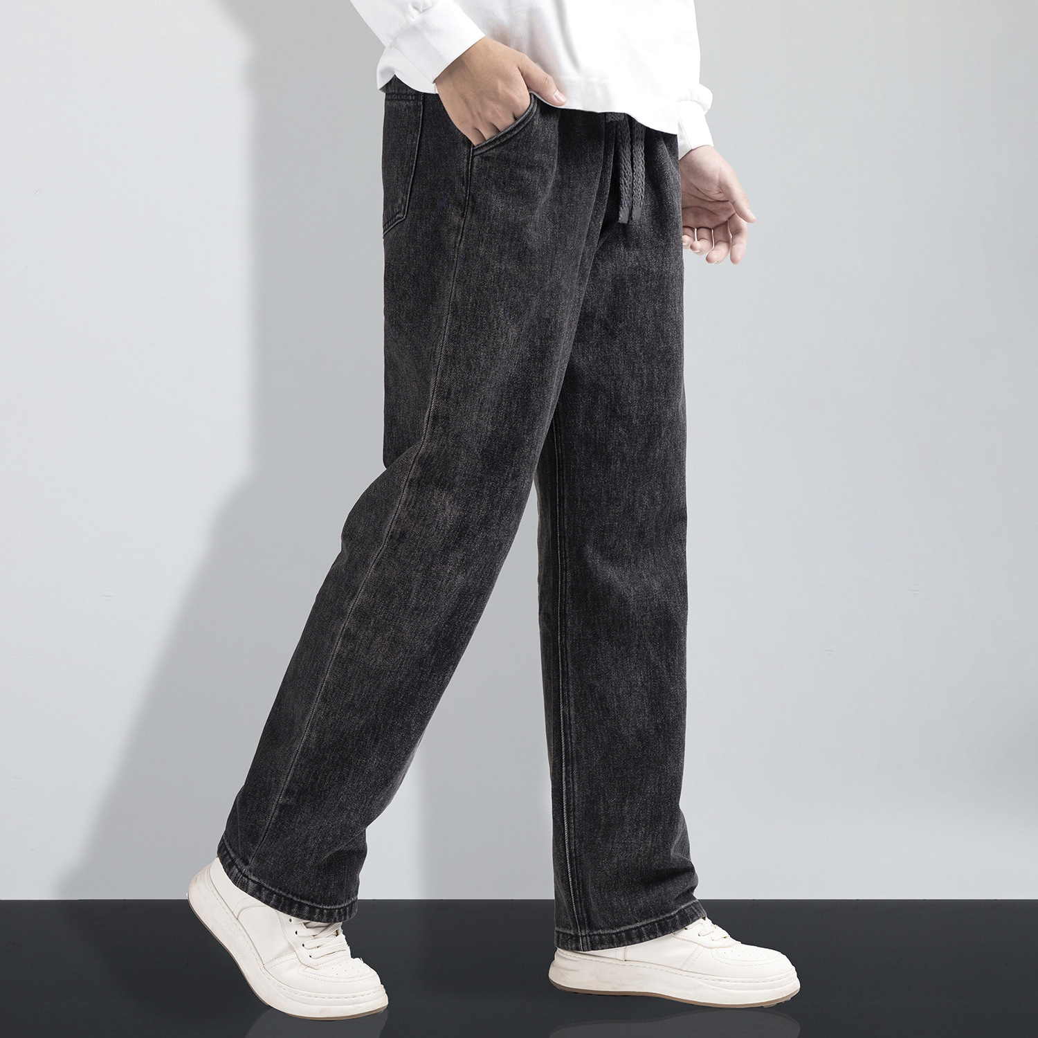 Spring 2025 new black and grey men's straight-leg jeans, American retro washed loose men's straight-leg jeans