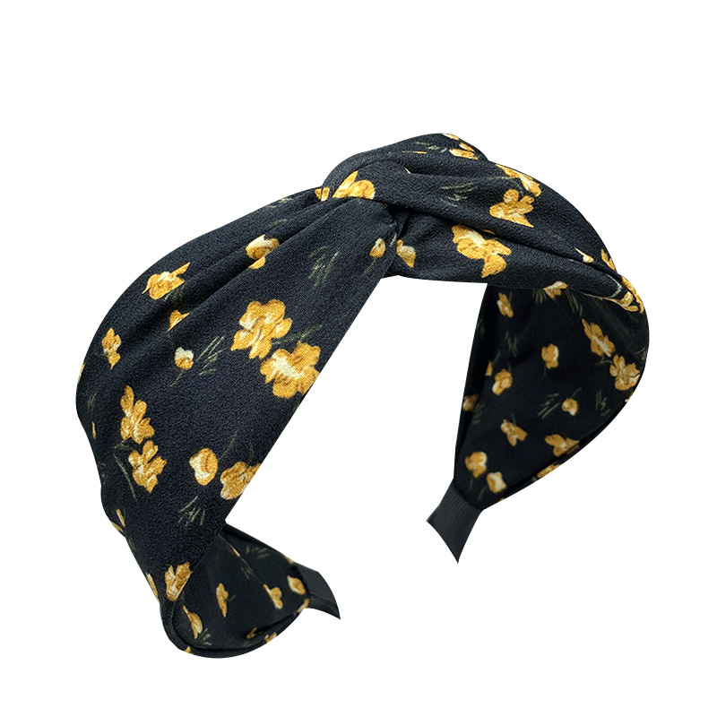 Black hairpin headband, a new fashion for women in 2024, high top, versatile for shopping, wide-edge pressure headband Item Picture