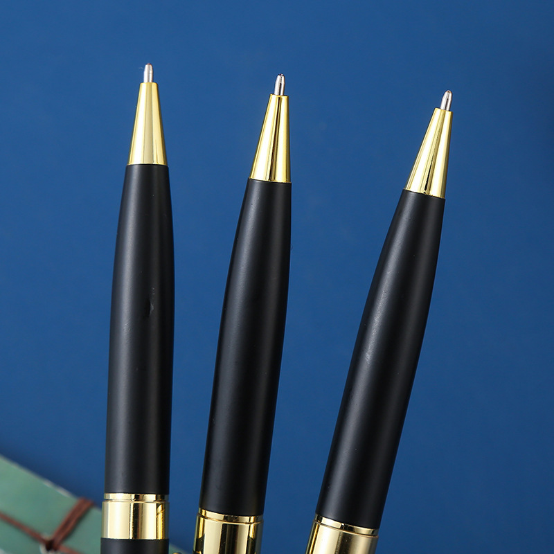 The manufacturer produces metal ballpoint pens, rotary ballpoint pens, gold-engraved metal pens, office pens and medium oil pens details Picture