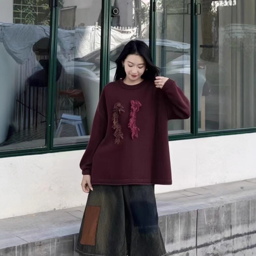 Women's long-sleeved casual and fashionable patchwork sweater pullover, retro factory wholesale Application Scenario