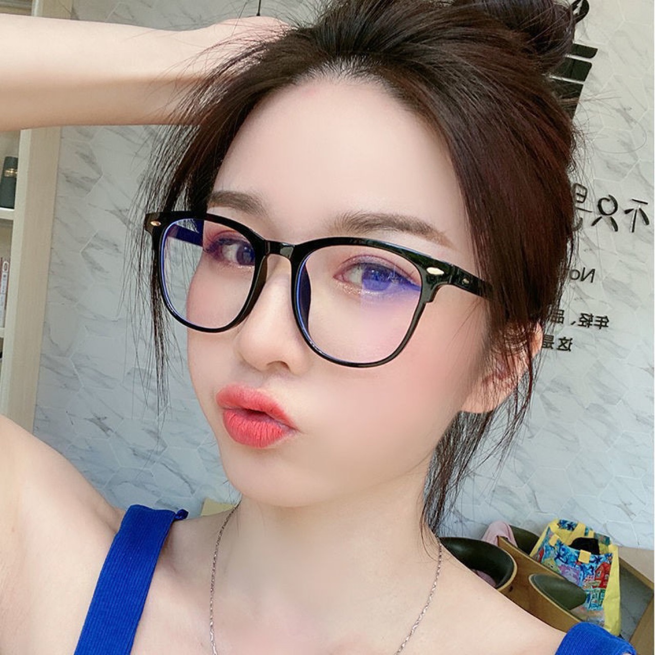 Anti-blue light glasses 7008 for women, flat light lenses, computer goggles, spectacle frames, square frames, personalized trend Specification image