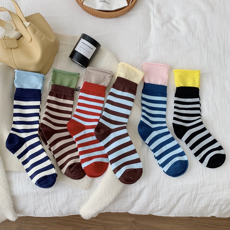 One-piece consignment of socks from the street stall 2026 dopamine color-blocking striped double-layer socks with rolled-up cuffs and piles of spring and autumn Japanese-style mid-calf women's sports socks details Picture