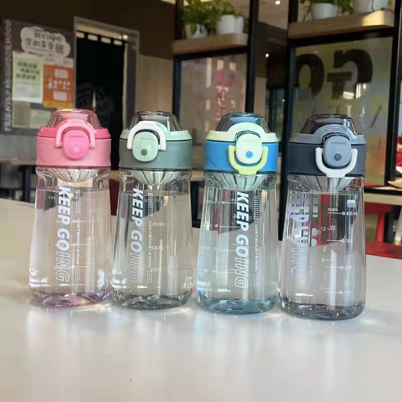 欣贝迪运动健身大容量弹跳盖塑料吸管杯男女学生便携防漏防摔夏季手提带刻度水壶500ML