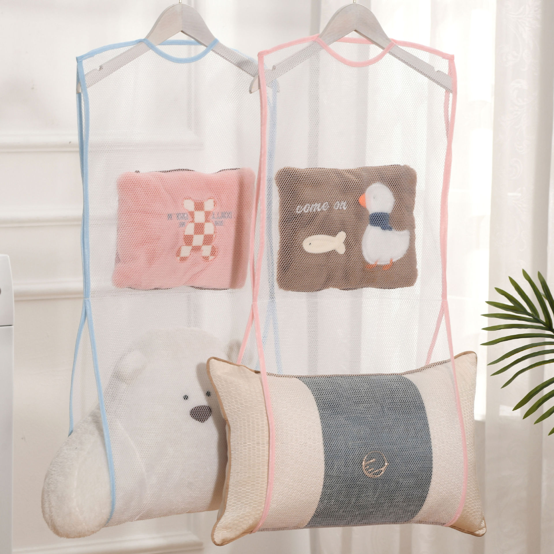 Japanese-style household pillow drying wonder, drying net bag, hanging bag, balcony outdoor storage net bag, pillow drying net details Picture