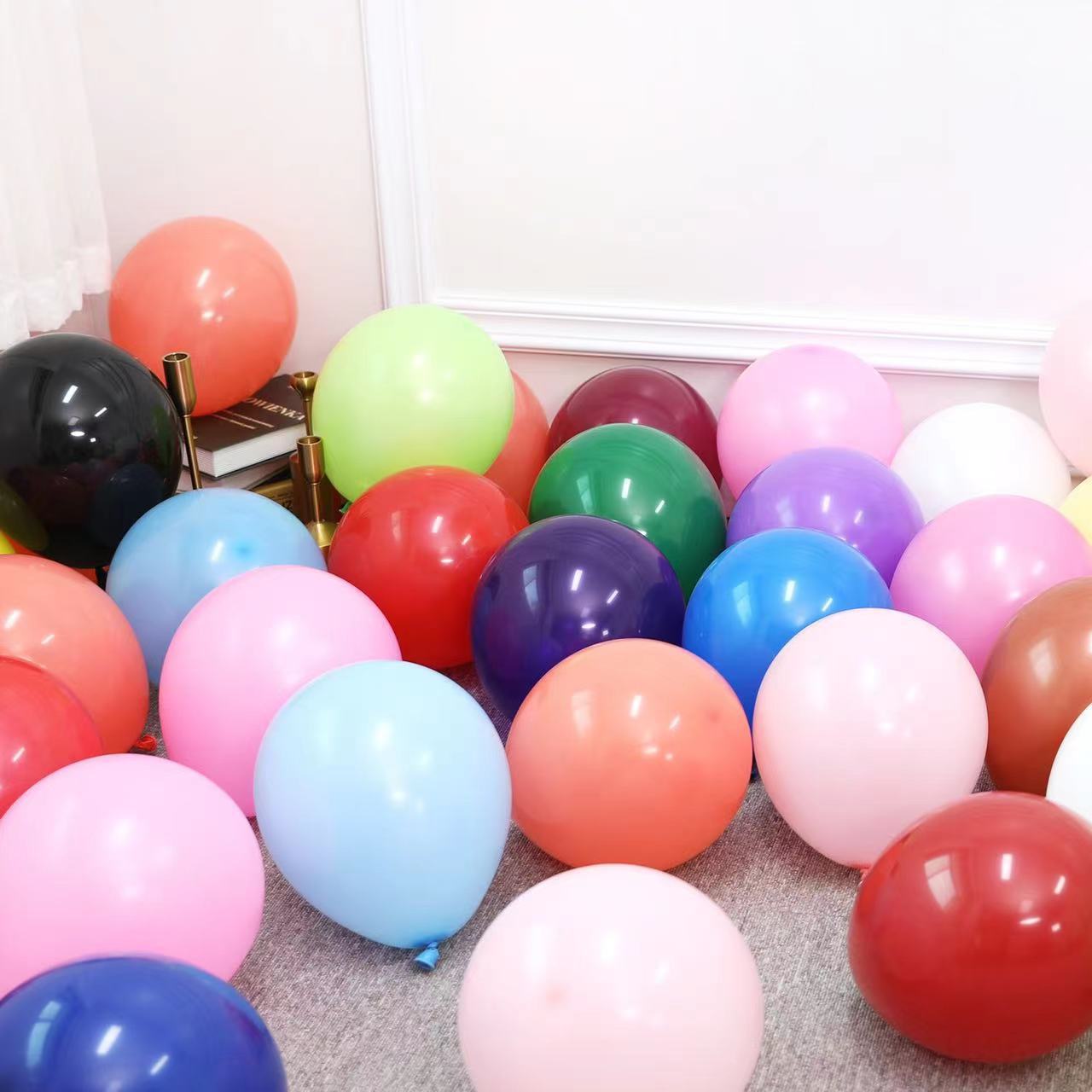 批发哑光加厚圆形乳胶气球5寸10寸生日婚礼布置气球派对装饰气球详情图2