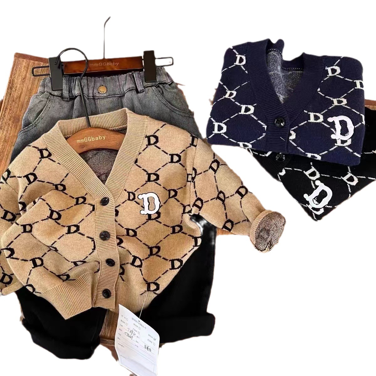 New children's sweater coat, a classic cardigan from a trendy brand, with embroidered letters and full jacquard printing, exclusively for cross-border use by boys and girls Item Picture