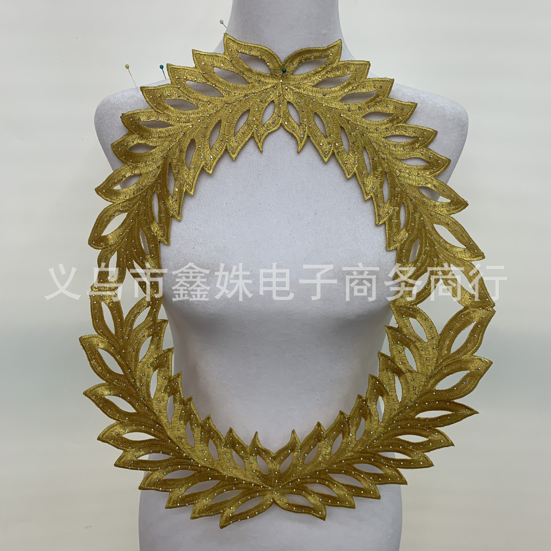 Step into the hot-selling multi-color self-adhesive embroidered circular collar stage costume accessories Specification image