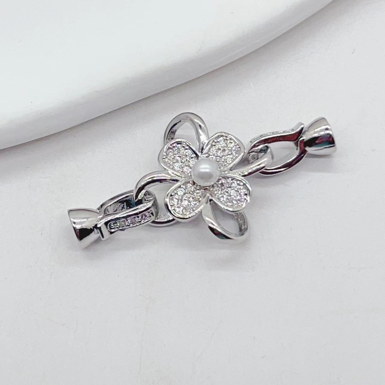 diy pearl buckle, necklace, bracelet, link buckle, end buckle, clover OT buckle, handcrafted universal buckle accessory Application Scenario