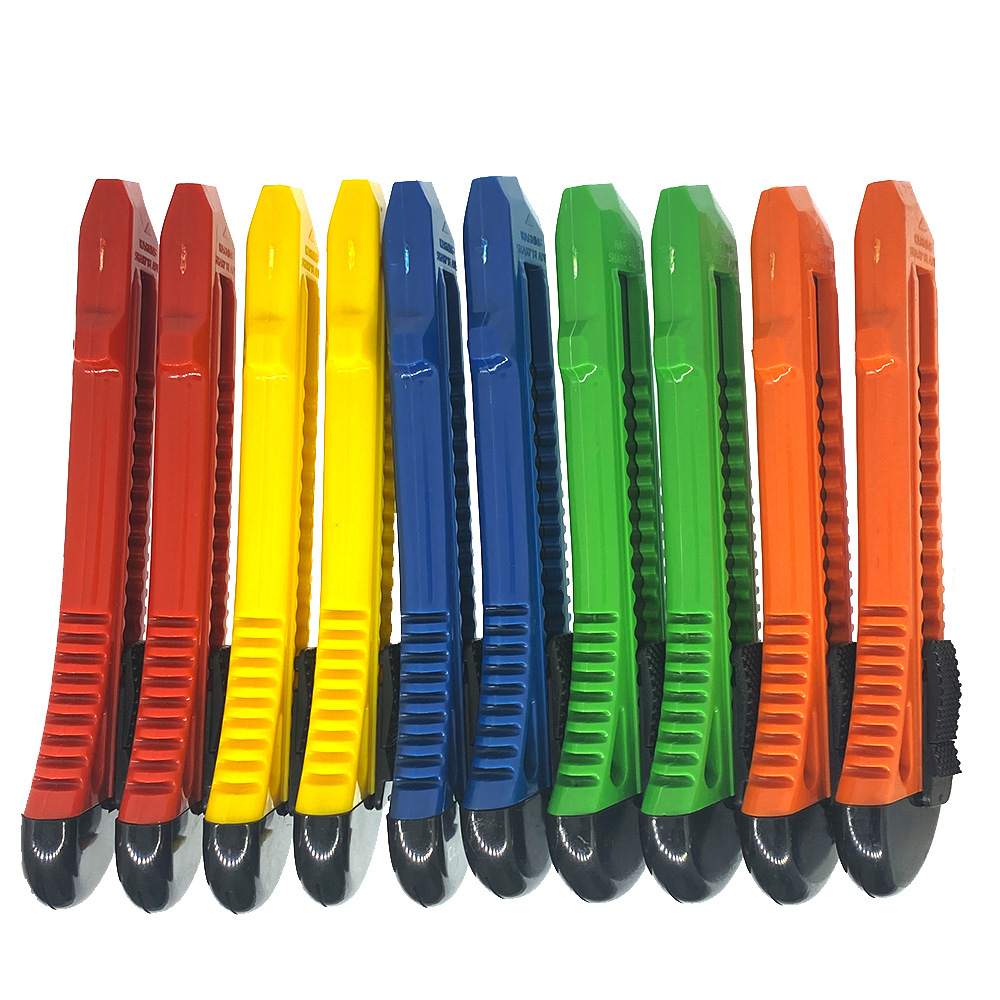 美工刀/晨光美工刀/小刀/美工刀学生可爱/剪刀产品图