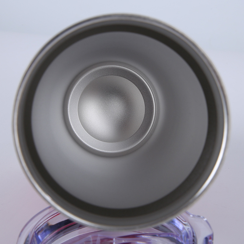 Wholesale of new cross-border 20oz car cups, 304 stainless steel vacuum insulated cups, portable car cold preservation ice cups Application Scenario