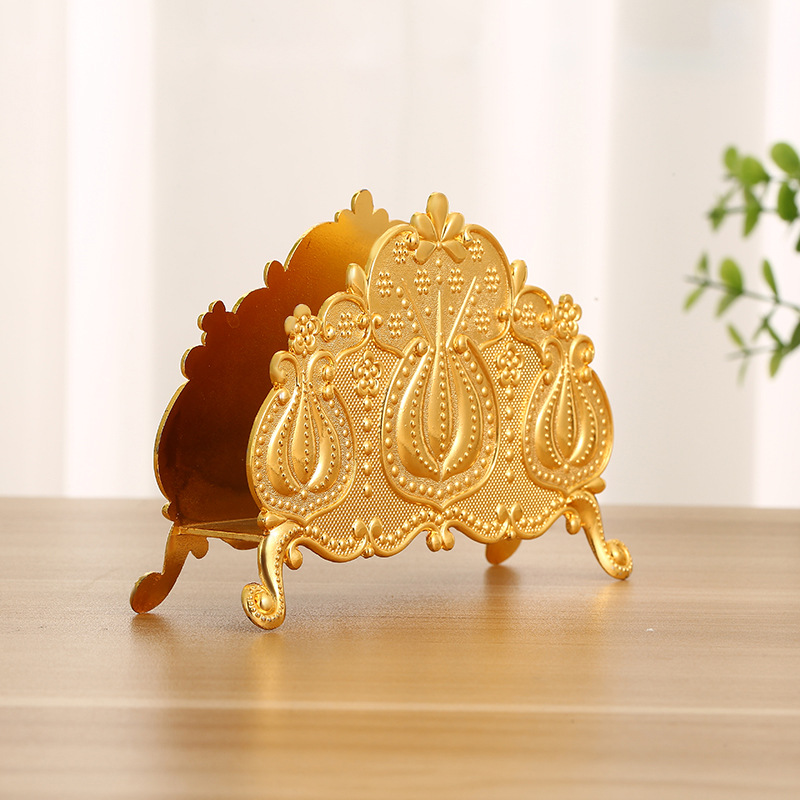 New European Paper Towel Clip Three-Dimensional Simple Light Luxury Creative High-End Restaurant Hotel Club Table Metal Storage Clip Application Scenario