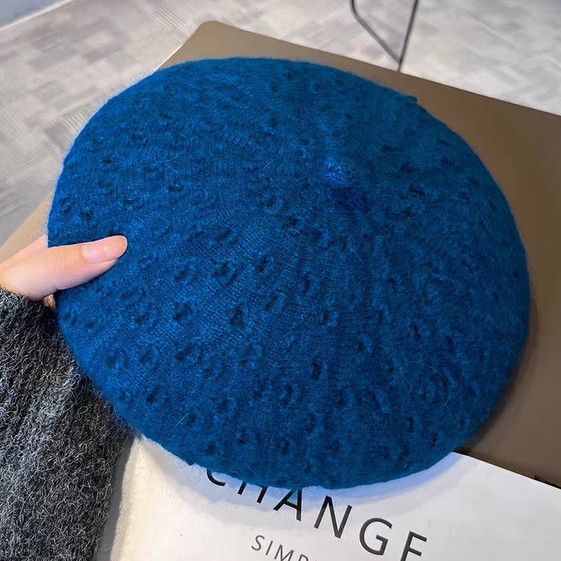 Nueva boina de punto rotura mujer otoño-invierno colección de día versátil cara boina pequeña gran cabeza circunferencia pintor sombrero Application Scenario