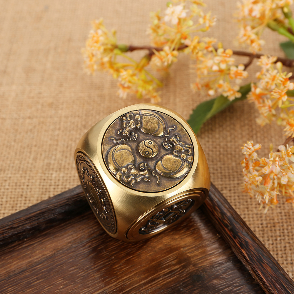 Pure Brass Hand Handle Piece Three-Dimensional Six-Sided Circular Engraving Five Emperors Play Table Decompression Turn Money Decorative Copper Ornaments Application Scenario